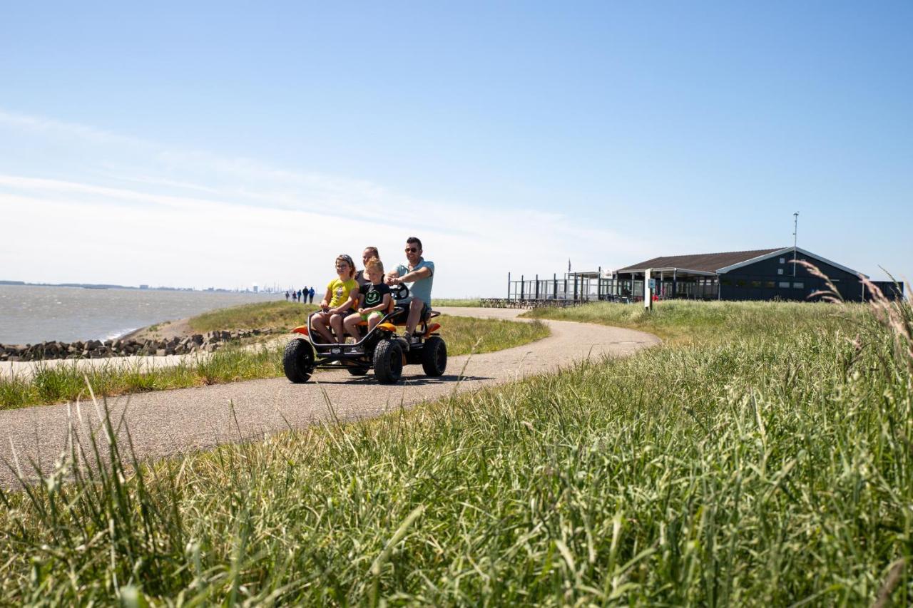 Luxe 5-Persoons Chalet Op Familiecamping Baarland 외부 사진